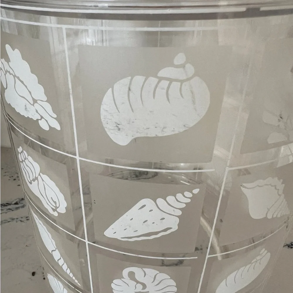 Vintage coastal ice bucket with coastal flair seashells by Culver